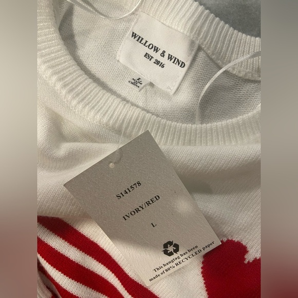 NWT Willow & Wind Size L Red Ivory Stripe Heart Knit Crew Neck Pullover Sweater - Picture 8 of 11